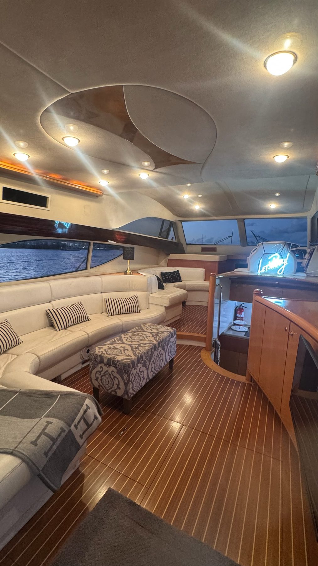 Main salon and galley